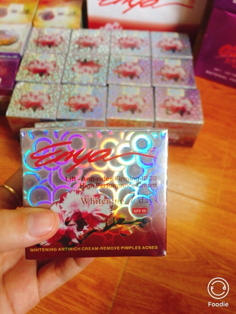 Kem Enya Dưỡng Trắng Da Ban Ngày 20g