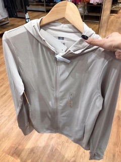 Áo chống nắng uniqlo 2019