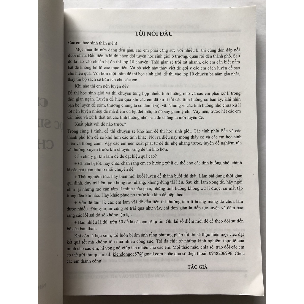 Sách - Chinh phục đề thi học sinh giỏi 9 và thi vào 10 chuyên Hoá Tập 1