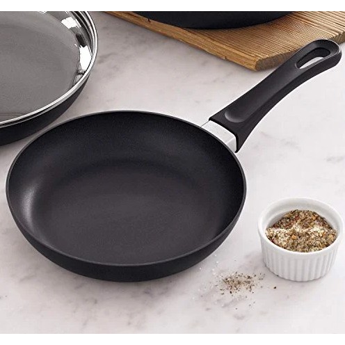 Bộ 2 chảo từ chống dính Scanpan Classic 20cm & 26cm 53000204 sản xuất tại Đan Mạch ( dùng cho mọi loại bếp )