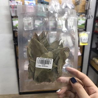 LÁ BAY LEAVES (NGUYỆT QUẾ)