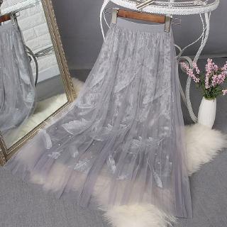 Váy dạ hội họa tiết thêu cho nữ
