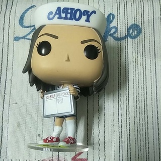 Funko bé gái R