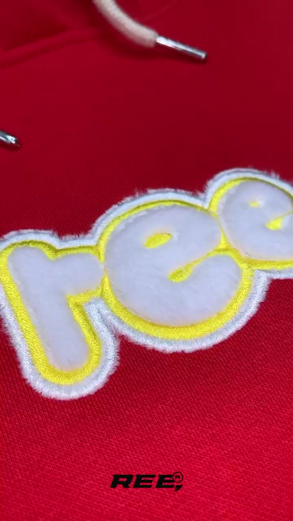 LOCAL BRAND REE - ÁO HOODIE VẨY SƠN THỦ CÔNG MÀU ĐỎ | BigBuy360 - bigbuy360.vn