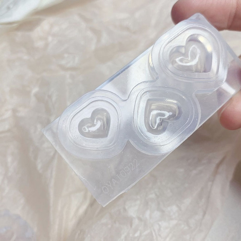 [Hàng mới về] Khuôn silicone tạo hình trái tim 3D trang trí móng tay tiện dụng cho salon