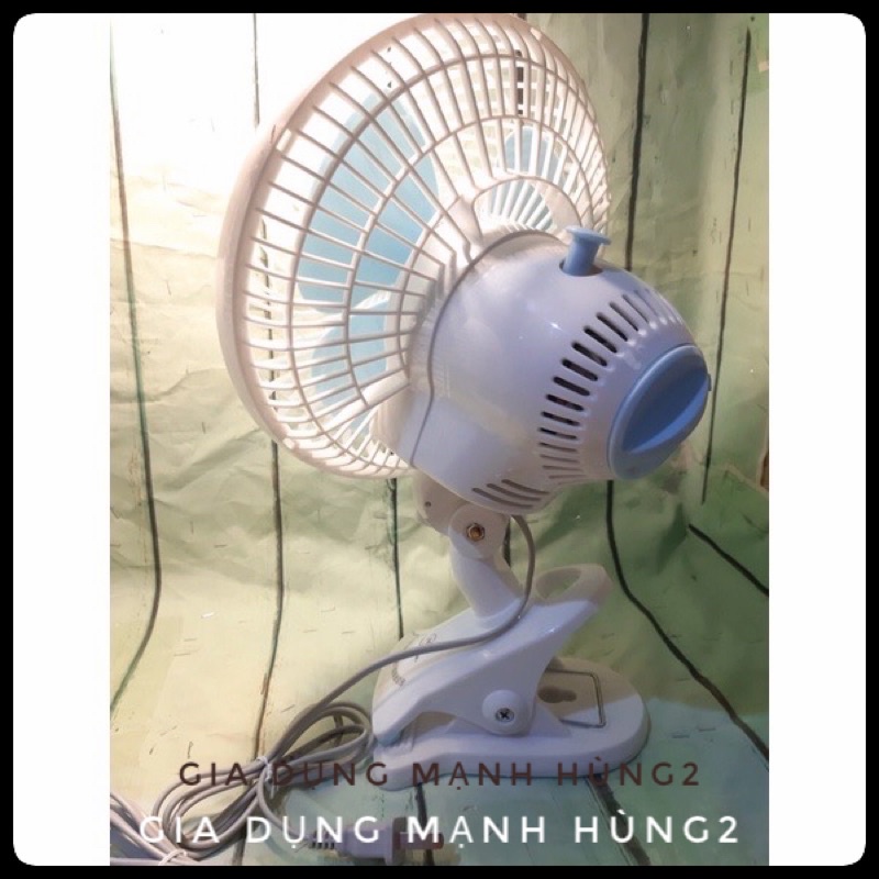 Quạt kẹp đa năng sải cánh 30cm - Quat kẹp sải cánh20cm- Quạt màn em bé  ,Xoay 180 độ,Điện 220v.Tiện dụng cho Văn phòng