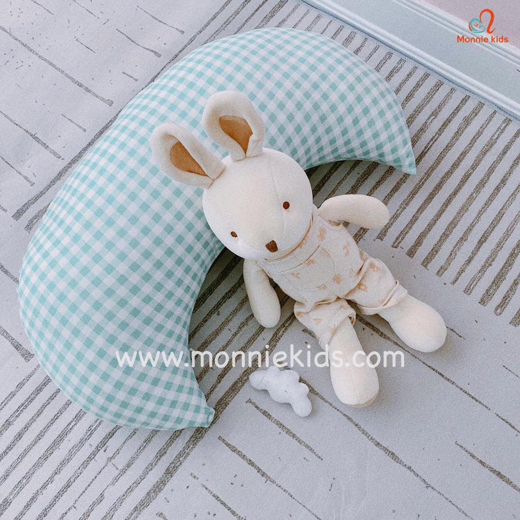 Gối ôm chữ C Monmon 0M+ cho trẻ, gối cotton đa năng cho bé sơ sinh - Monnie Kids