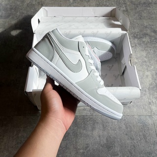 [ BD Sneaker ] Jordan 1 Low Wolf Grey