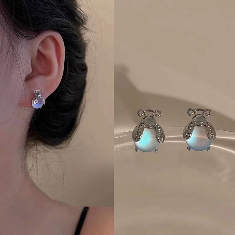 Bông Tai Hình Chú Bướm Dễ Thương Phong Cách Nhật Hàn Độc Đáo Thời Trang Cho Nữ
