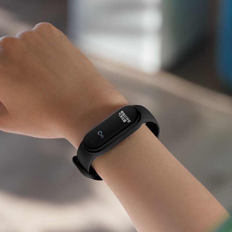 Dây silicon đeo tay thay thế cho đồng hồ thông minh Xiaomi Mi Band 4 thời trang