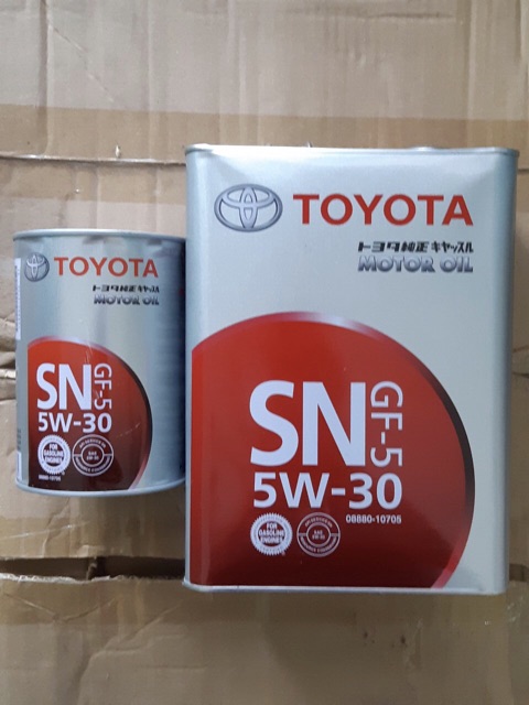 Nhớt Toyota nhập khẩu Japan 4L