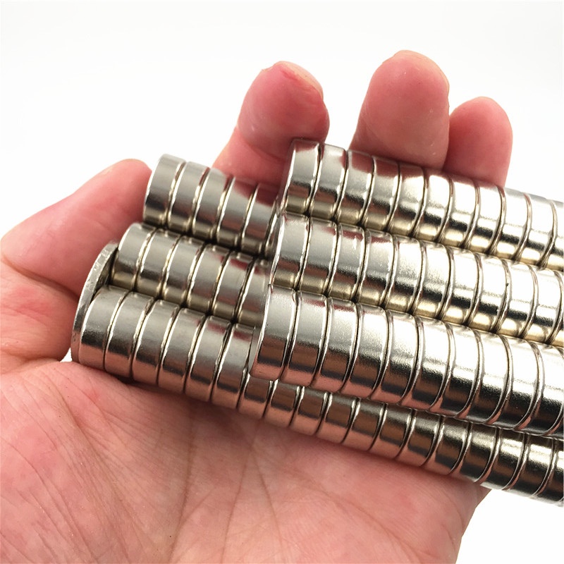 Nam châm đất hiếm viên tròn 15x5mm tính từ mạnh