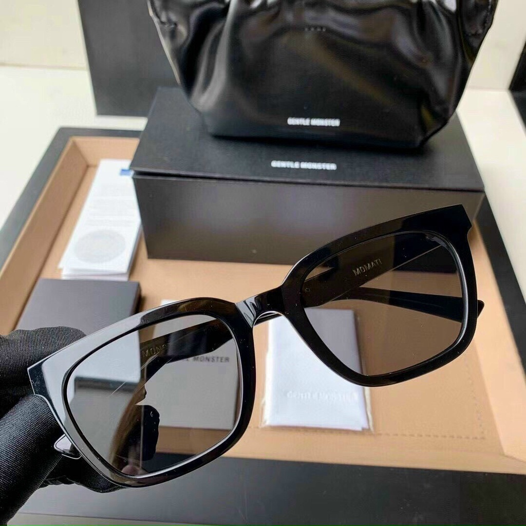 Gọng kính GM MOMATI dáng vuông màu vàng cam cực chất