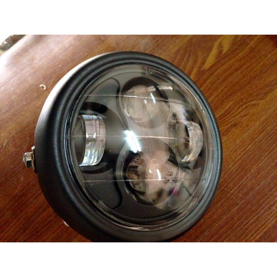 Đèn pha độ xe máy classic kiểu dáng Su GN bi Led gáo đèn tròn sơn đen , mặt mika trong