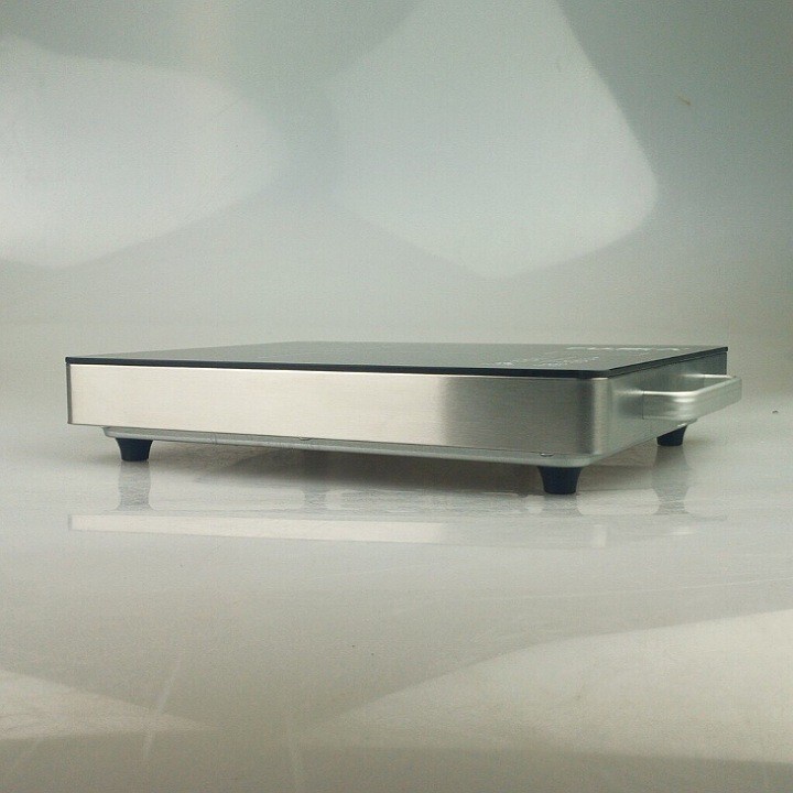 Bếp hồng ngoại Fujika SV-211, Ladomax HA-666, Livorno LVR-66