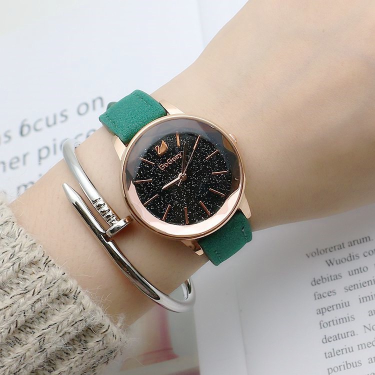ĐỒNG HỒ NỮ GOGOEY KOREA G12 DÂY DA LỘN 3D MẶT KIM TUYẾN + TẶNG KÈM HỘP VÀ PIN DỰ PHÒNG AH458