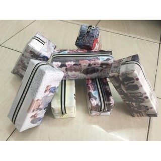 Bóp – hợp  đựng bút viết , mỹ phẩm,..in hình BTS tặng 1 móc khóa BTS bất kỳ