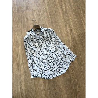 Áo sơ mi Tshop họa tiết chỉ còn size s
