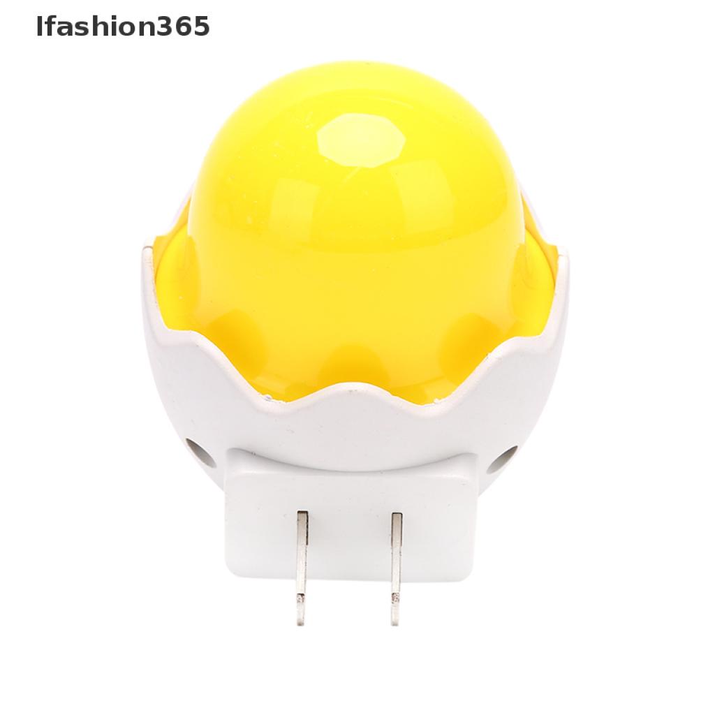 Đèn ngủ hình chú vịt vàng nhỏ nhắn với phích cắm US tiện lợi