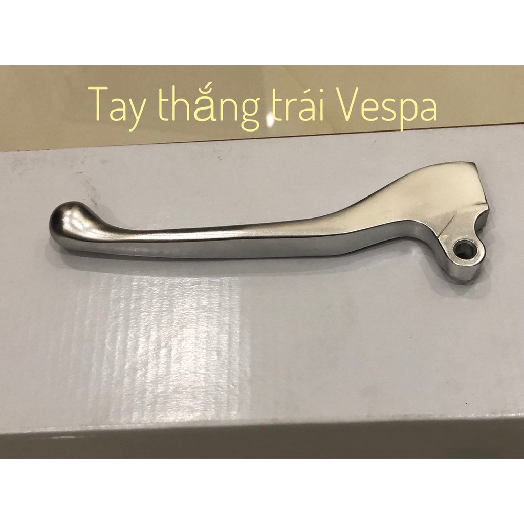 Tay thắng trái Vespa