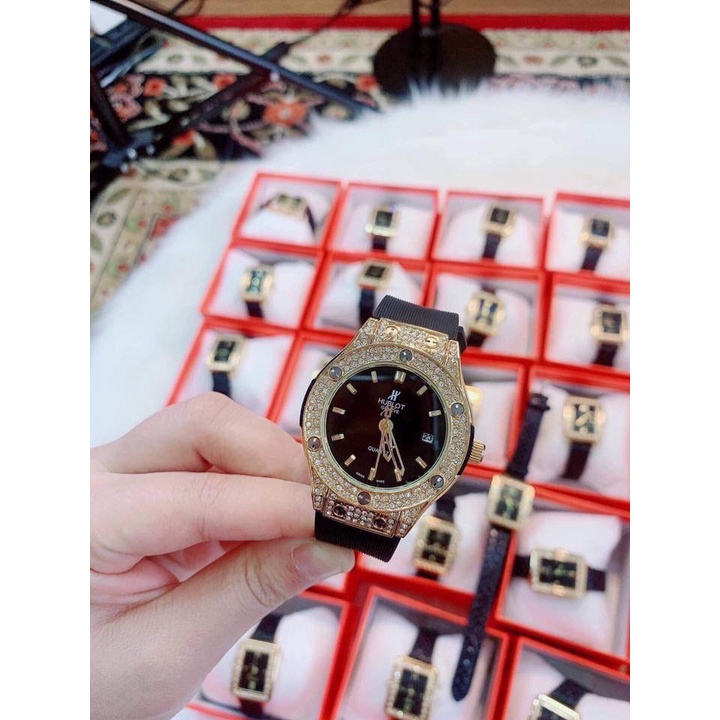 Đồng hồ nữ  Két mặt tròn đính viền đá dây cao su thơm vani cao cấp | BigBuy360 - bigbuy360.vn