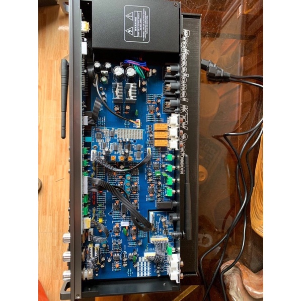 Vang số chỉnh cơ cao cấp JBL K350