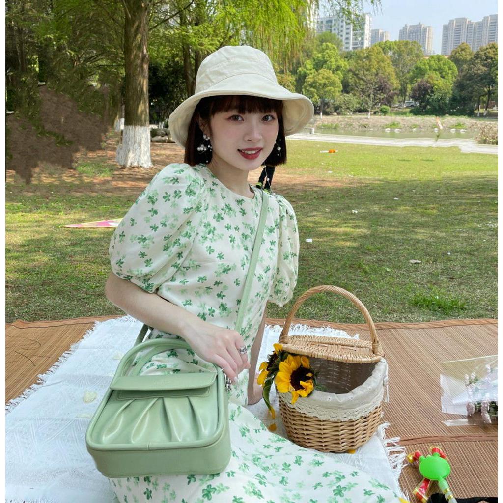 Đầm dài qua gối tay phồng nhấn eo màu xanh bạc hà thời trang mùa hè dành cho nữ