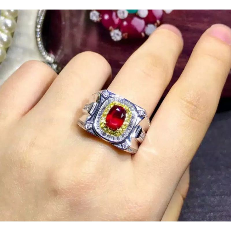 Ruby Siam Dây Chuyền Mặt Đá Ruby