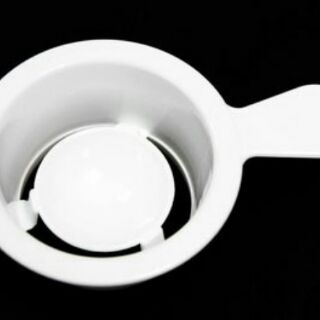 Dụng Cụ Tách Lòng Đỏ Trứng KM-322 Hàng Nhật