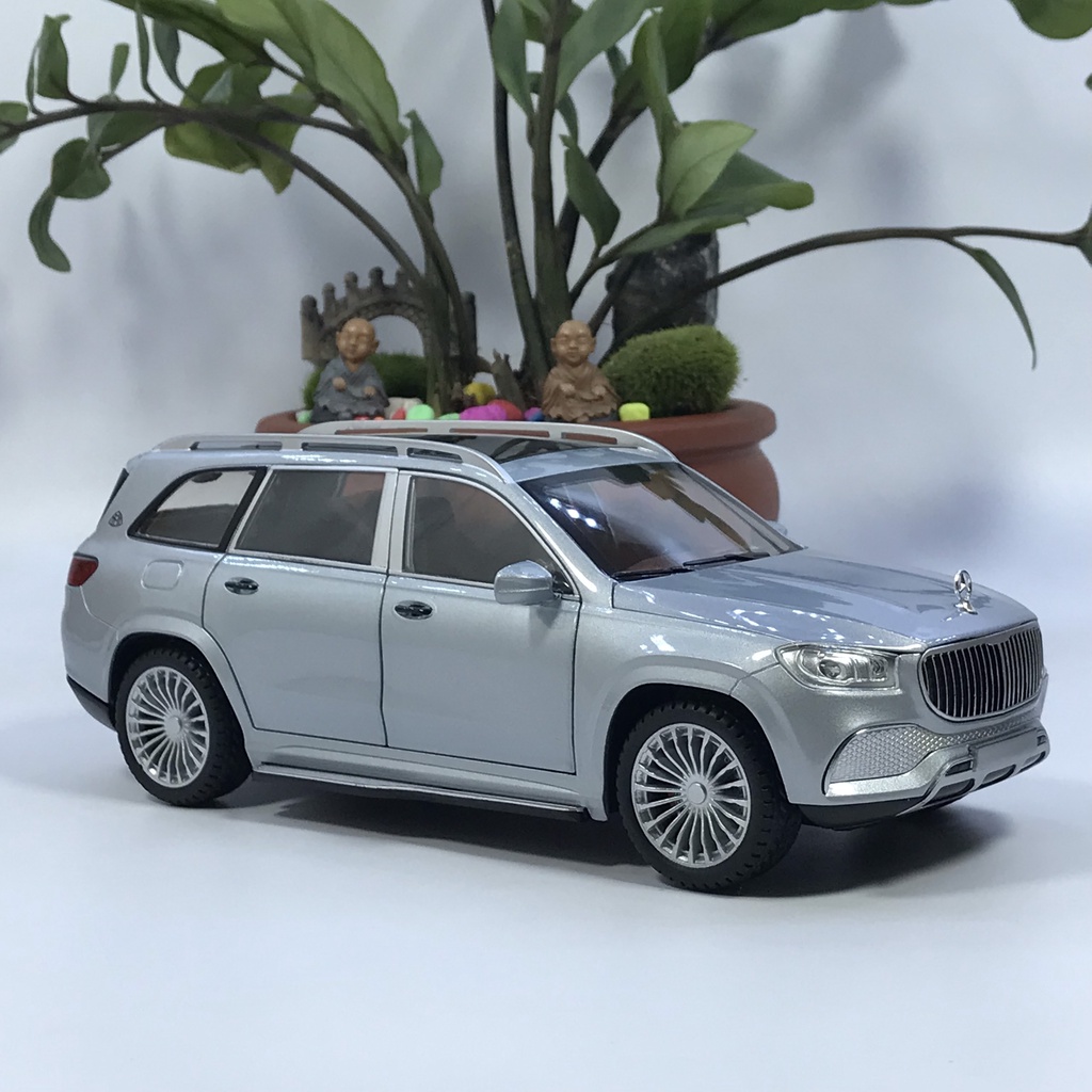 Mô hình xe kim loại Mercedes Maybach GLS 600 tỷ lệ 1:24 chiếc xe Chủ tịch