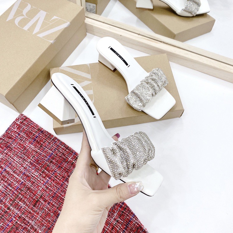 Guốc gót vuông 3f, quai nhún gắn Đá lấp lánh , 2 màu đen và trắng. ( có video và ảnh thật shop chụp