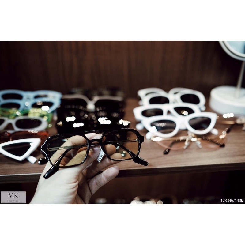 Kính mắt thời trang nam 👓. | BigBuy360 - bigbuy360.vn