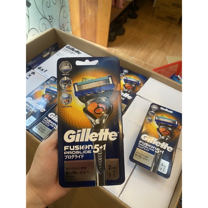 Dao cạo râu Nhật Bản cao cấp 5 lưỡi Gillette Fusion Proglide (Cán Dao : 1+ Lưỡi Thay :2 ) [HangNhat]