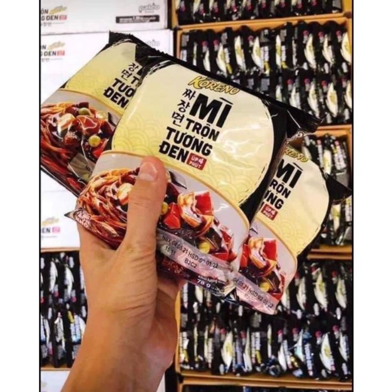 Mì trộn tương đen Koreno úp 4 phút gói 78g | BigBuy360 - bigbuy360.vn