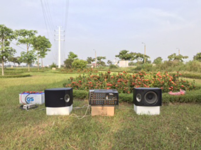 Dàn karaoke + nghe nhạc gia đình . mới 100% bảo hành 1 năm