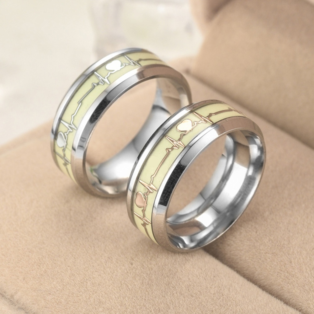 Nhẫn Dạ Quang Họa Tiết Nhịp Tim Cho Cặp Đôi