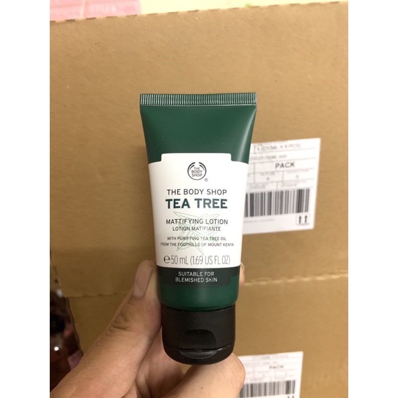 Sữa dưỡng ẩm kiềm dầu Tea Tree Mattifying Lotion 50ml