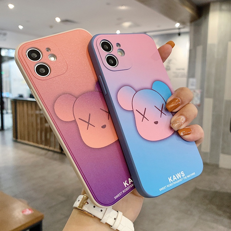 Ốp lưng iphone kaws cạnh vuông TPU 6 6plus 6s 6splus 7 7plus 8 8plus x xr xs 11 12 pro max plus promax