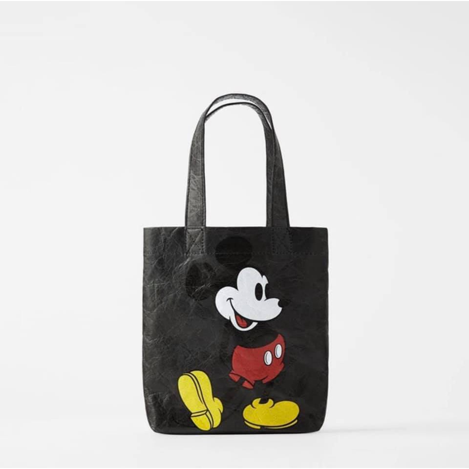 TÚ VẢII MICKEY ZARA