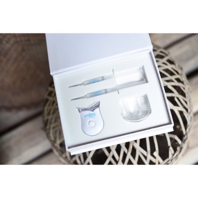 (#Smilee trắng răng) Bộ kit tẩy trắng răng tại nhà Smilee