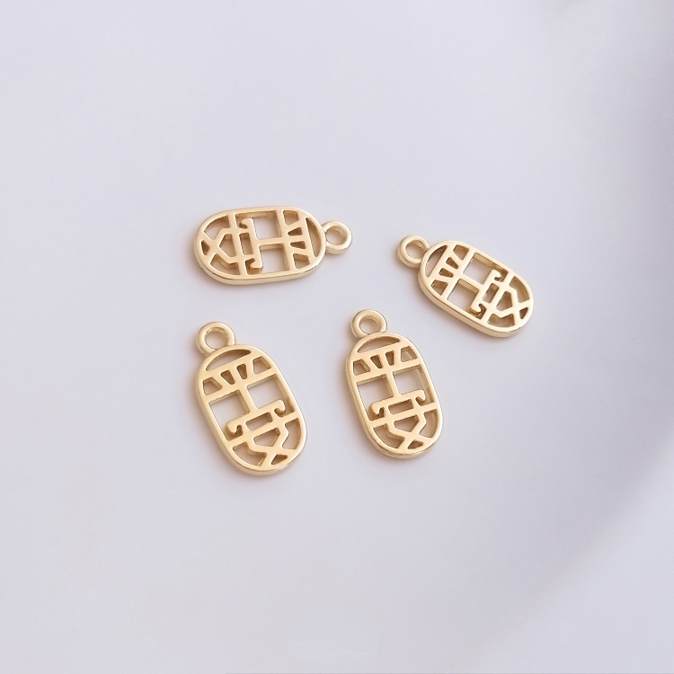 Mặt Dây Chuyền Tròn Bằng Đồng Mạ Vàng 14K In Nhân Vật May Mắn Diy