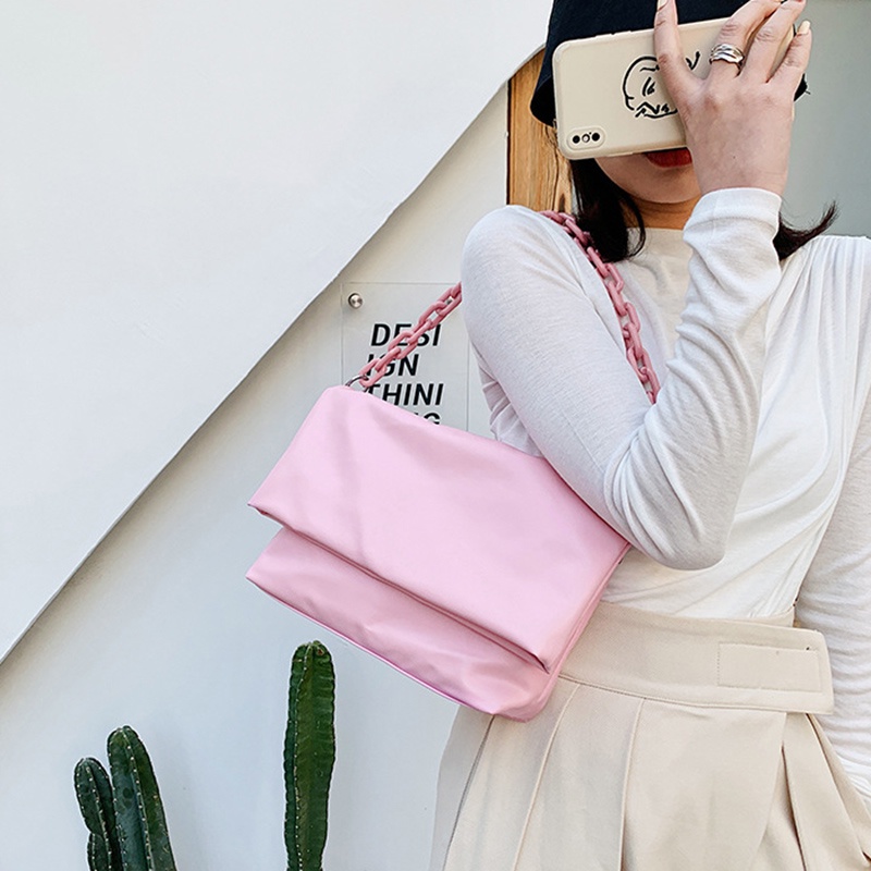 Túi đeo chéo vai hình đám mây màu sắc thời trang sành điệu cho nữ