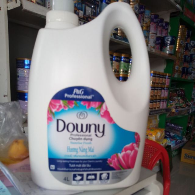 NƯỚC XẢ VẢI DOWNY HƯƠNG NẮNG MAI 4L