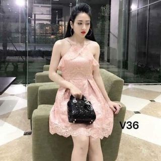 Đầm xòe cổ yếm ren bèo