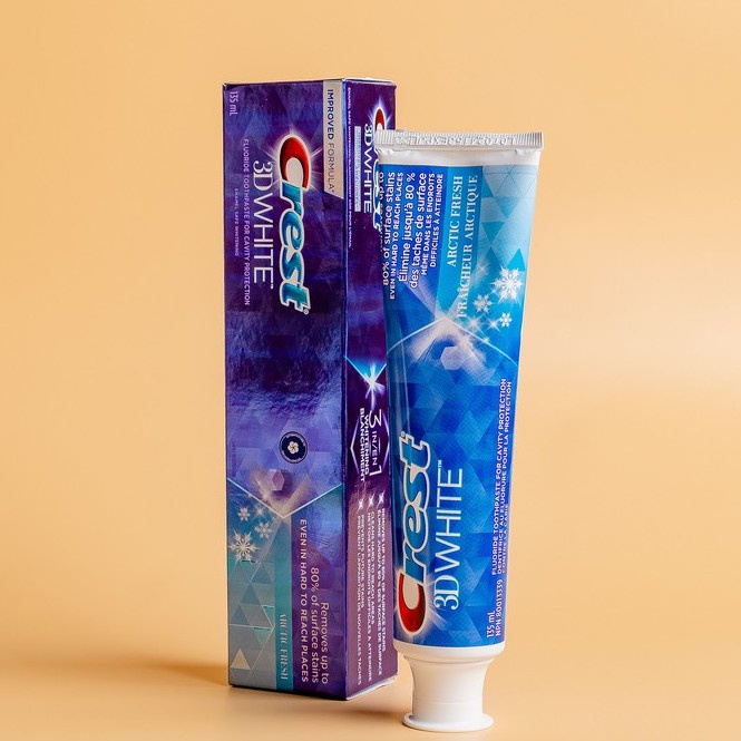 CREST_KEM ĐÁNH RĂNG 3D WHITE 135ML ARCTIC FRESH (DATE T11/2023)