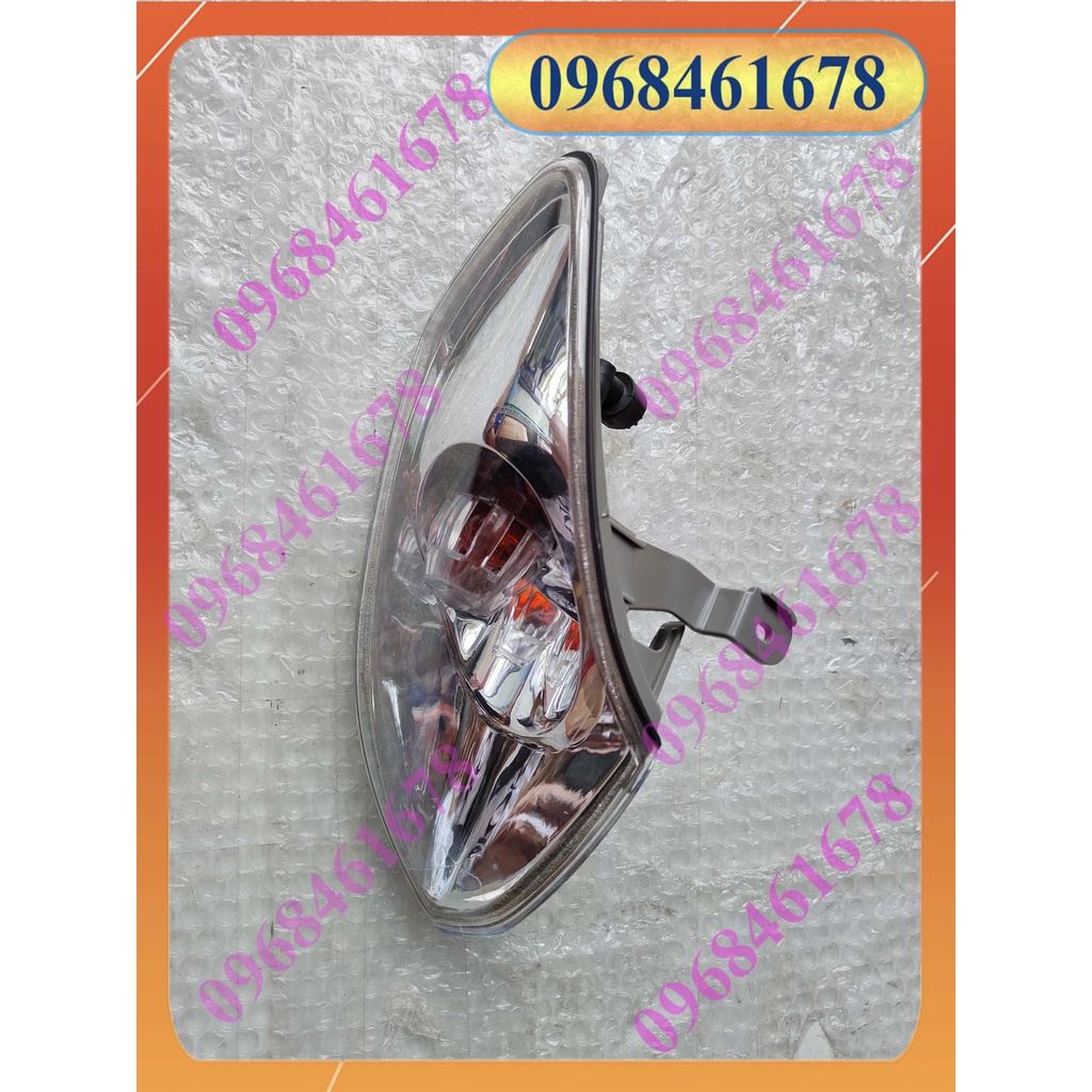 Đèn xi nhan Mazda 626 01-03