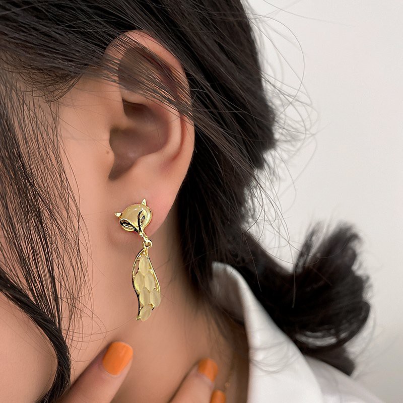 Khuyên tai Gumiho LOPADA trendy