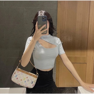 Áo kiểu croptop cut out
