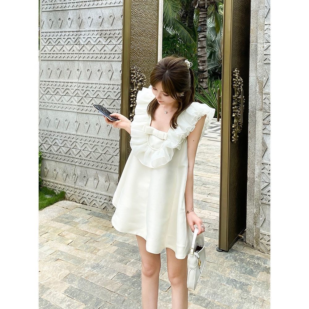 Đầm Hai Dây Cổ Vuông Dáng Rộng Màu Trắng Thời Trang Mùa Hè Xinh Xắn Cho Bé Gái
