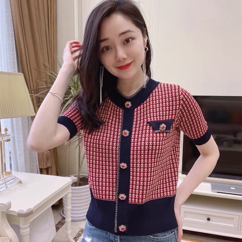 Áo len kẻ cộc tay cổ tròn viền đen đính cúc hoa đá cao cấp siêu đẹp l1
